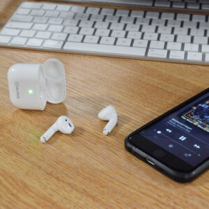 av:link Ear Shots SE: True Wireless Earphones & Charging Case &ndash; White
